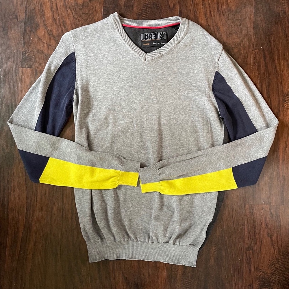 Urban District - Color Block Sweater